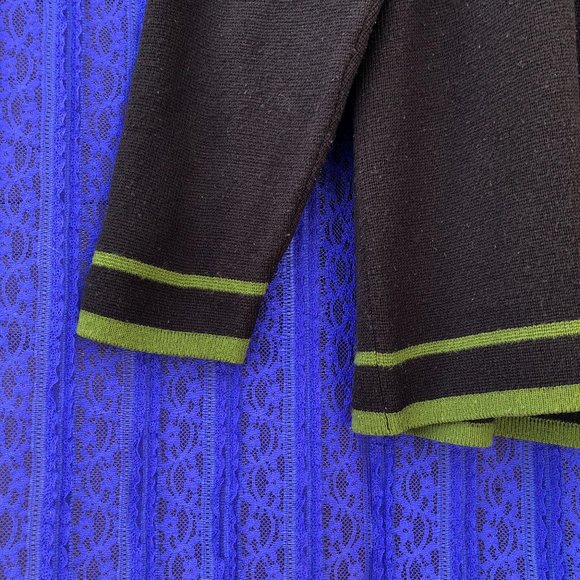 SOLD!! Vintage Express Zipper Collar Long Sleeve Sweater - Picture 2 of 4